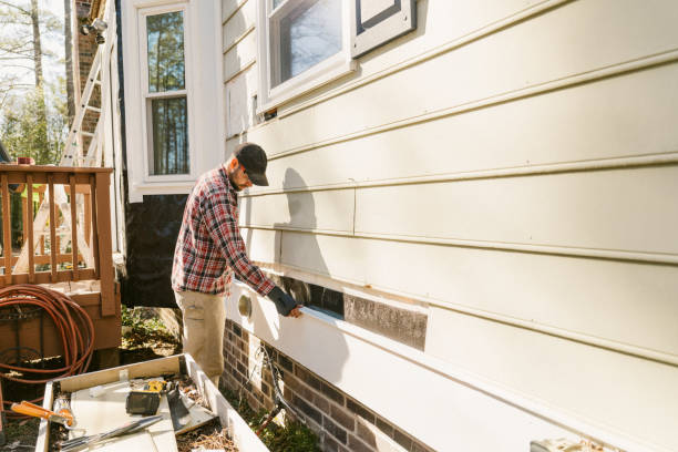Top rated local Emergency Siding Repair specialists in East Liberty, OH